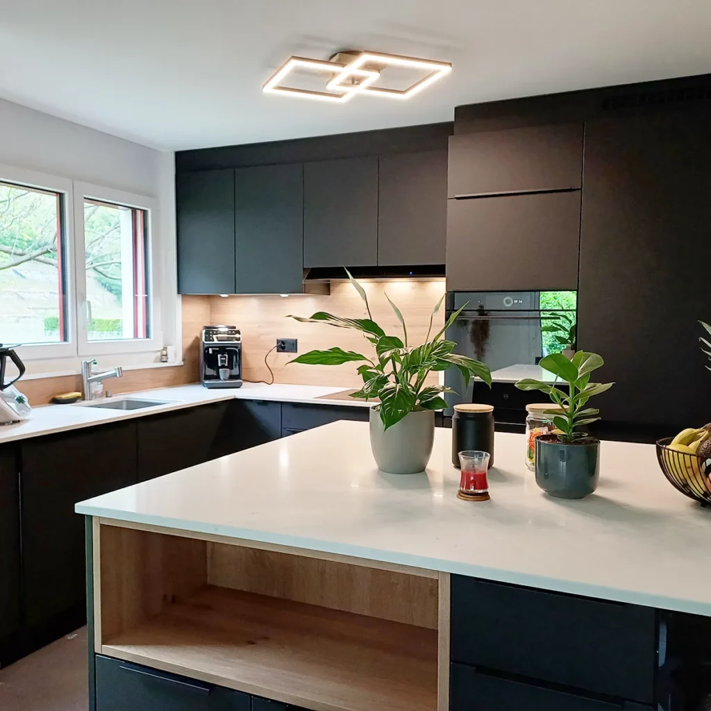 Renovation-cuisine-complete-Martigny-Croix-cuisiniste-Cuisinella-Sion-apres2