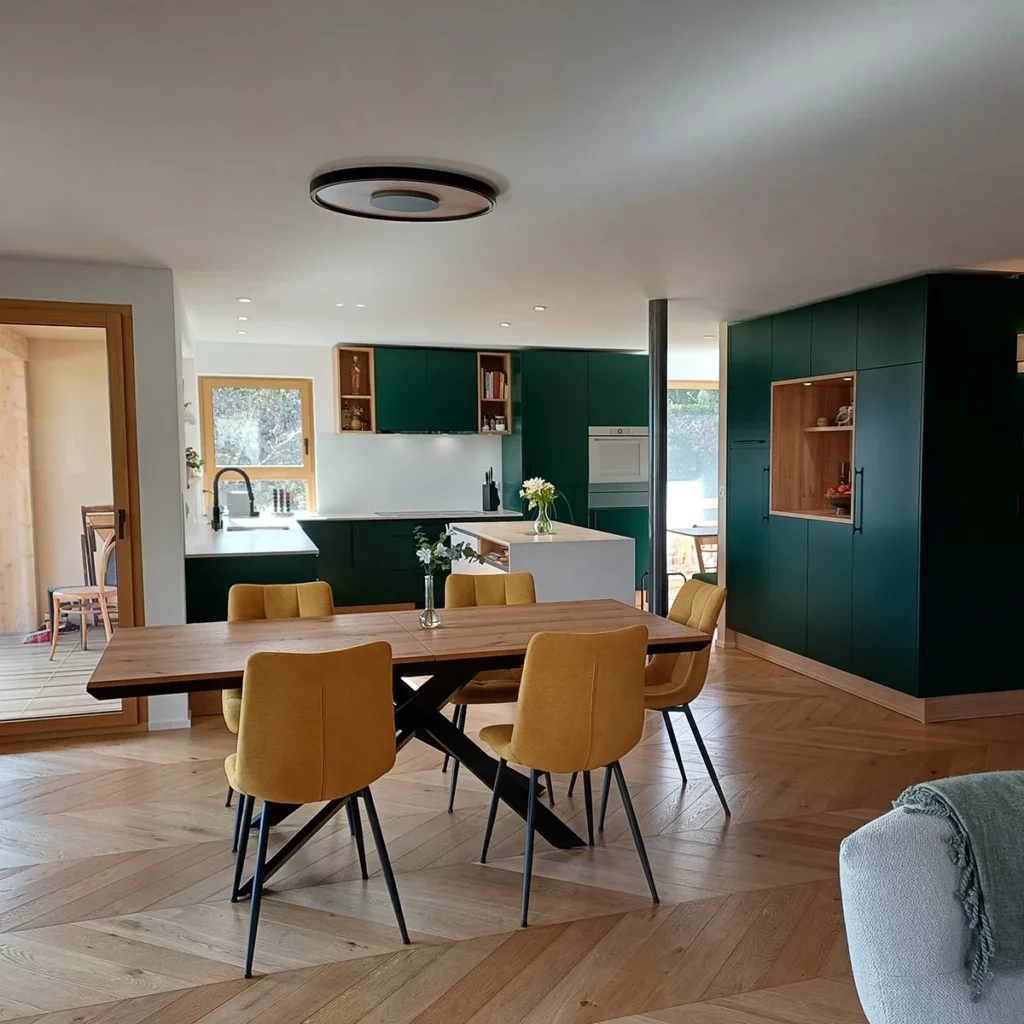 nouvelle-cuisine-sur-mesure-vert-profond-saviese-cuisinella-sion-apres1